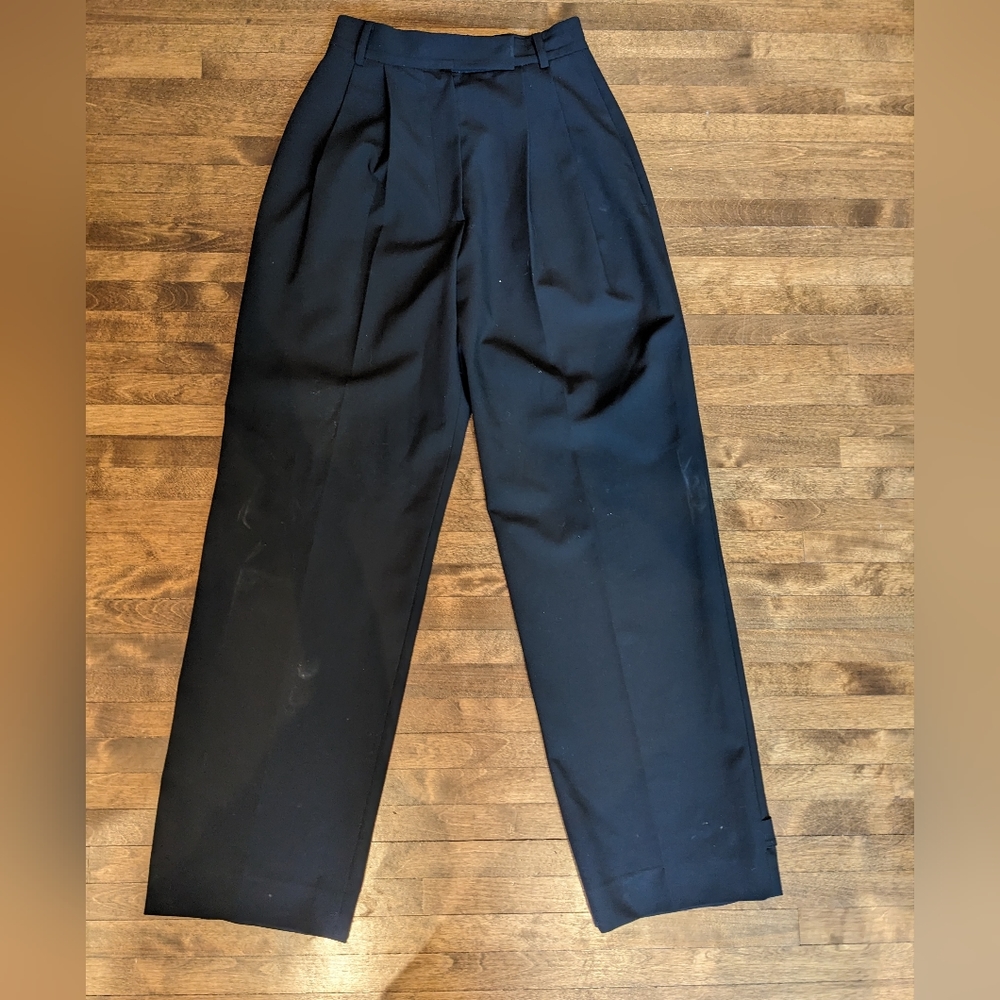 Blossom pleated pants